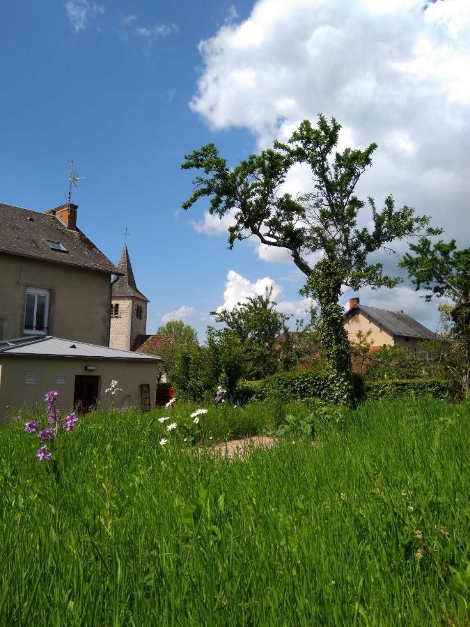 Auberge De Poil Buitenkant foto